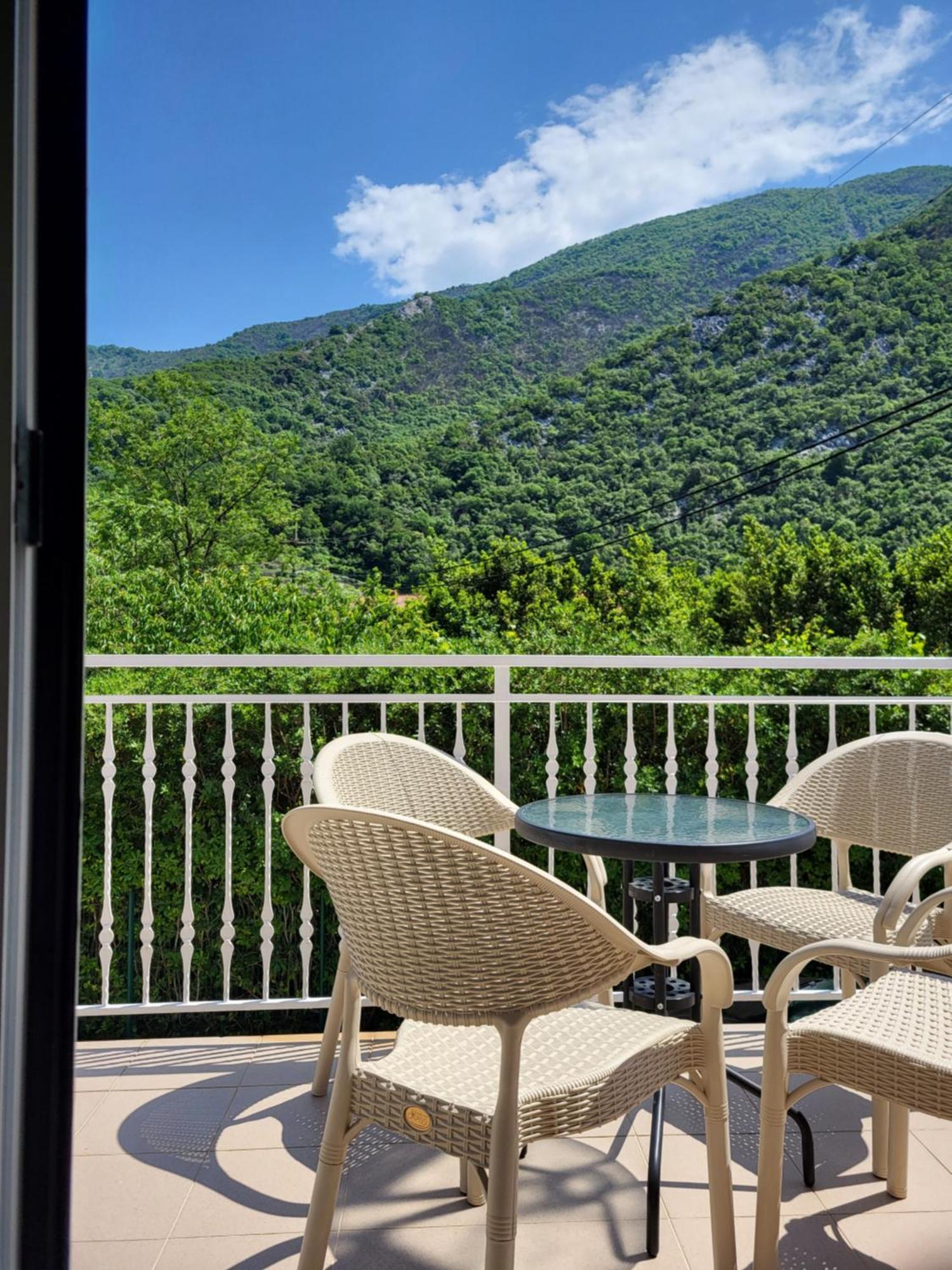 Apartments Lalevic Donji Morinj Dış mekan fotoğraf